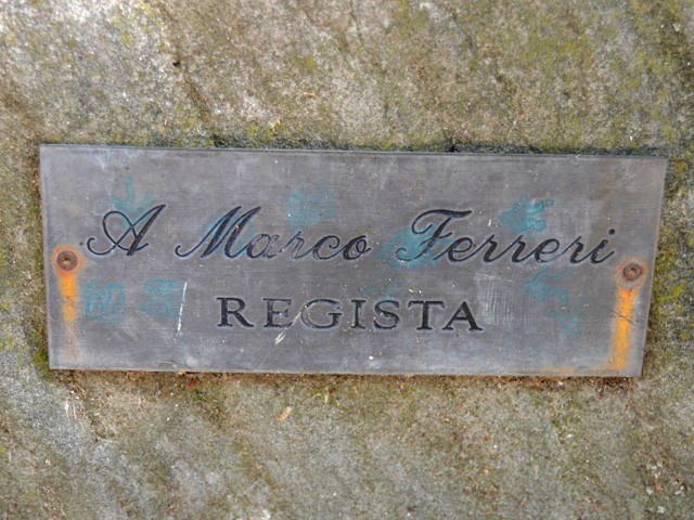 Targa ricordo del regista Marco Ferreri a Villa Torchi - Corticella (BO) - particolare