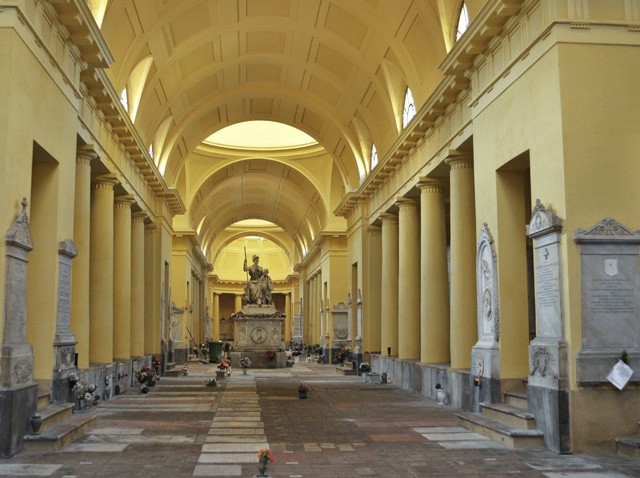Cimitero della Certosa - sala del Colombario