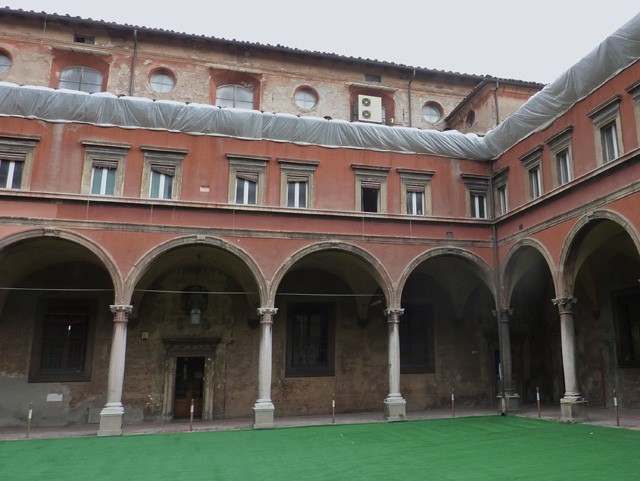 Chiostro dell'ex convento di San Procolo (BO) - poi Ospedale degli Esposti e Asilo di Maternità