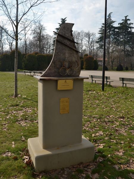 Monumento per le vittorie di Alberto Tomba