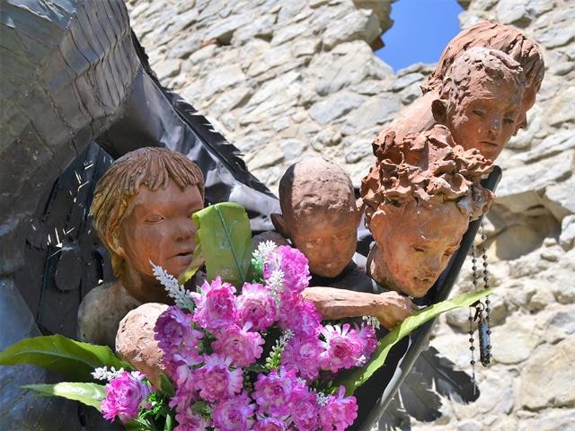 Monte Sole - Monumento ai bambini uccisi a Cerpiano