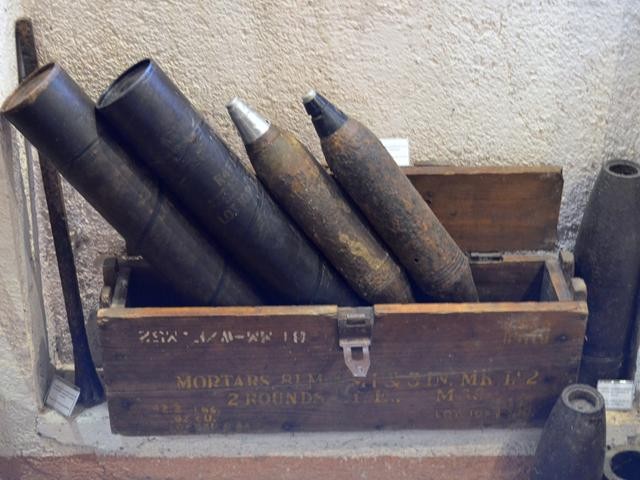Cassetta di bombe USA utilizzate in Appennino - Iola di Montese (MO) - Museo Memorie d'Italia - Linea Gotica