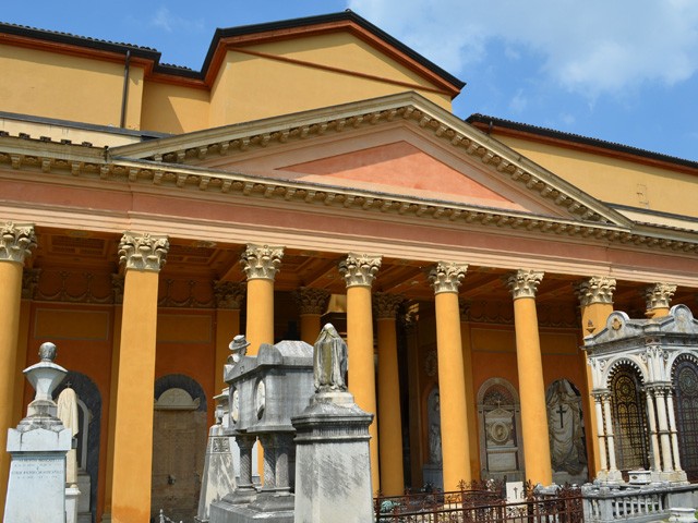 Cimitero della Certosa - Galleria degli Angeli