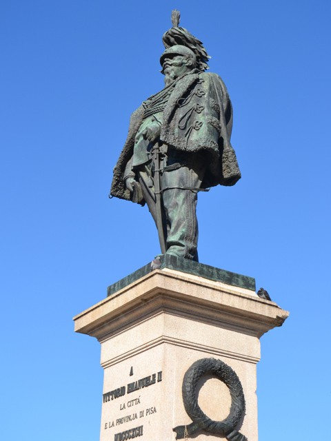 Monumento a re Vittorio Emanuele II - Pisa