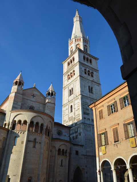 La torre Ghirlandina a Modena