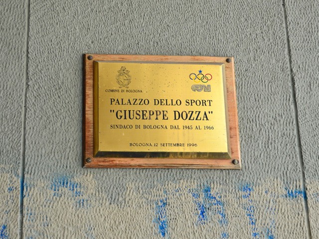 Intitolazione del palazzo dello sport a Giuseppe Dozza
