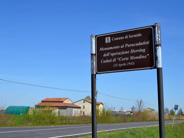 Monumento ai Paracadutisti dell'operazione Herring 