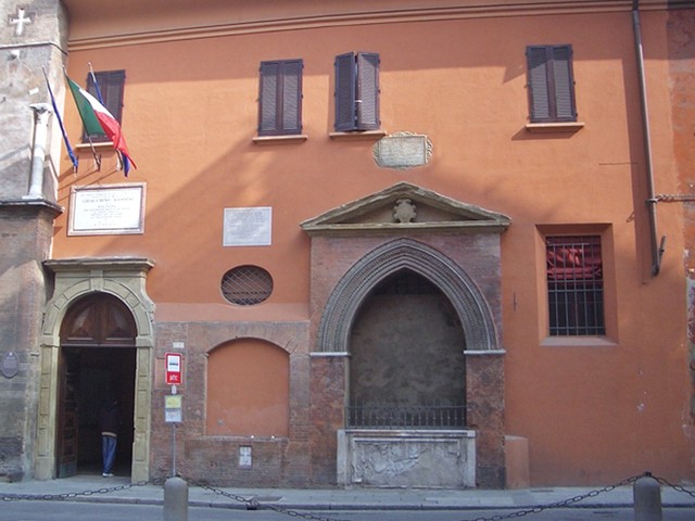 Il conservatorio musicale bolognese in piazza G. Rossini