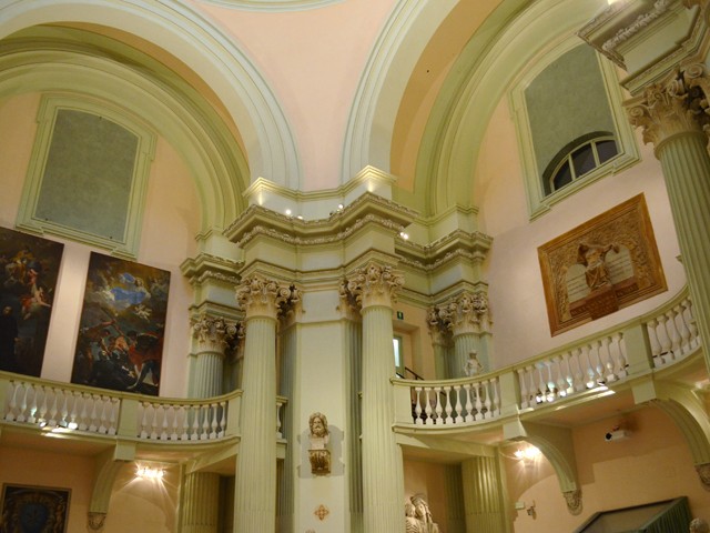 La chiesa di S. Ignazio trasformata in aula magna dell'Accademia di Belle Arti (BO)