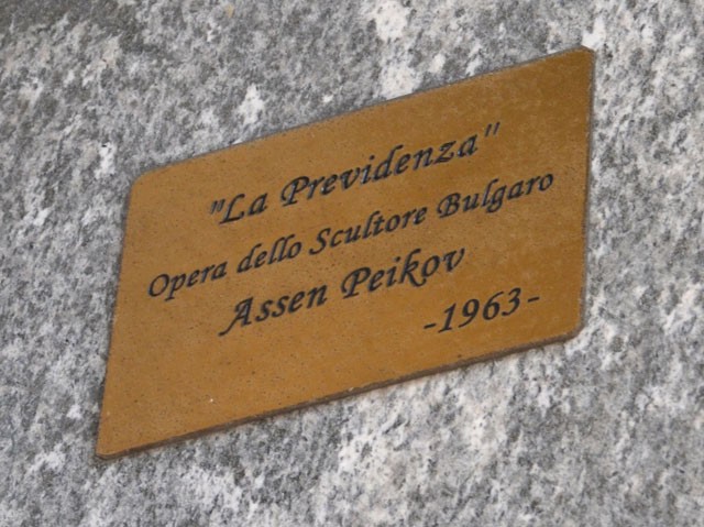 La Previdenza - Opera dello scultore bulgaro Assen Peikov - 1963