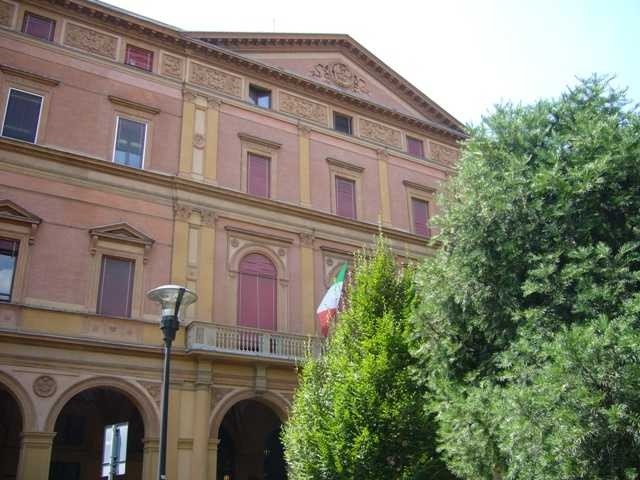 Il palazzo della Banca d'Italia in piazza Cavour
