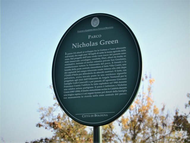 Parco Nicholas Green - cartiglio