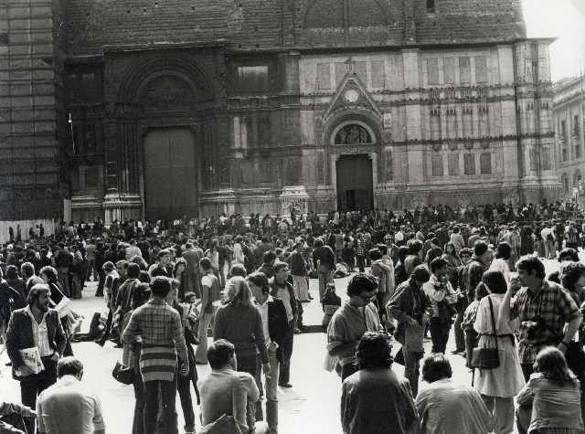 Piazza Maggiore durante il Convegno contro la Repressione
