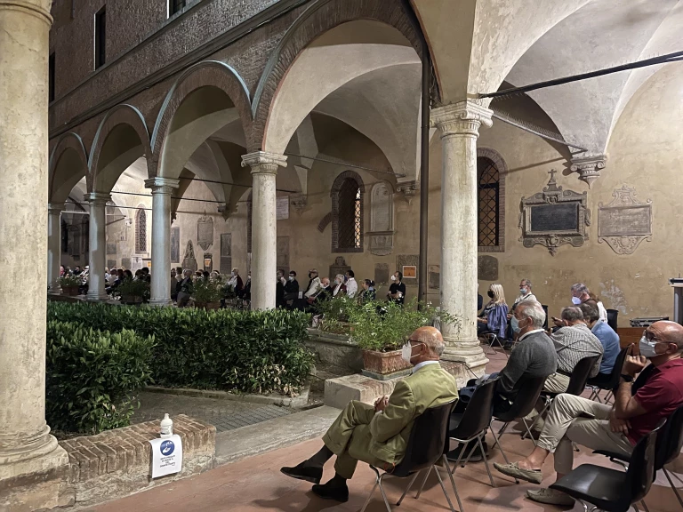 8.Serate nel Chiostro 2021_2.jpg