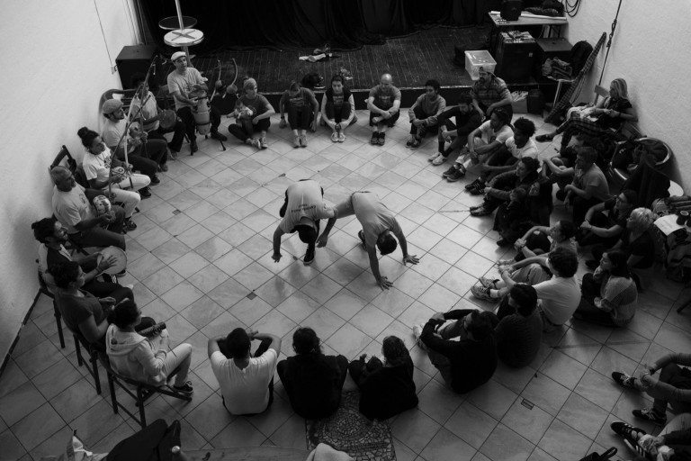 copertina di Laboratorio Capoeira Angola all'aperto