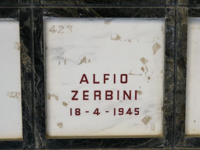 Tomba di Alfio Zerbini nel Monumento Ossario dei Partigiani alla Certosa (BO)