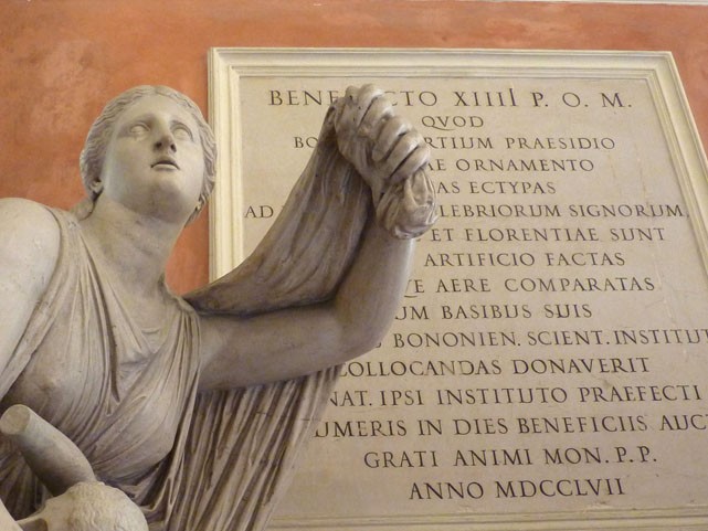 Lapide in onore del papa bolognese Benedetto XIV - Accademia di BB. AA. (BO)