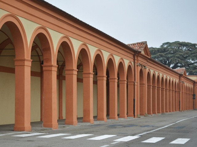 Portico della Certosa - via de Coubertin (BO)