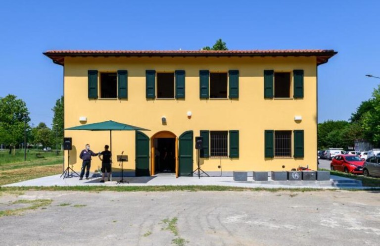 immagine di Casa Gialla: aperto l’avviso pubblico per proposte di attività culturali