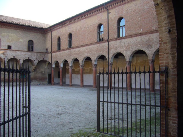 Il castello di Bentivoglio sede dei laboratori dell'Istituto Ramazzini