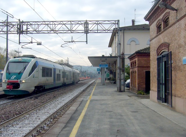 bologna, foto stazione