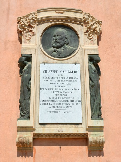 Monumento a Garibaldi a Castel S. Pietro Terme (BO)
