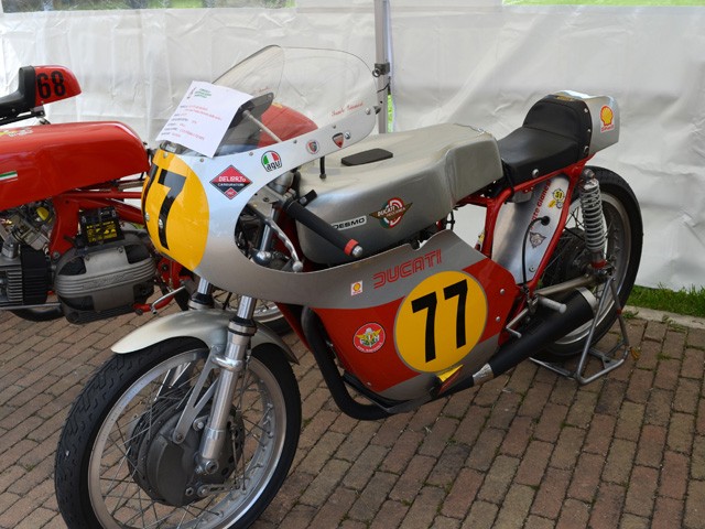Ducati 450 Desmo - 1974