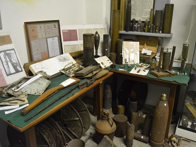 Armi ed equipaggiamento utilizzato dagli Alleati - Museo della Memoria - Borgo a Mozzano (LU)